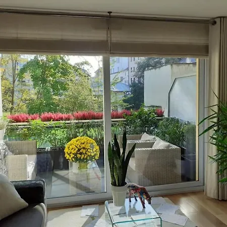 Apartment Appt Centre 