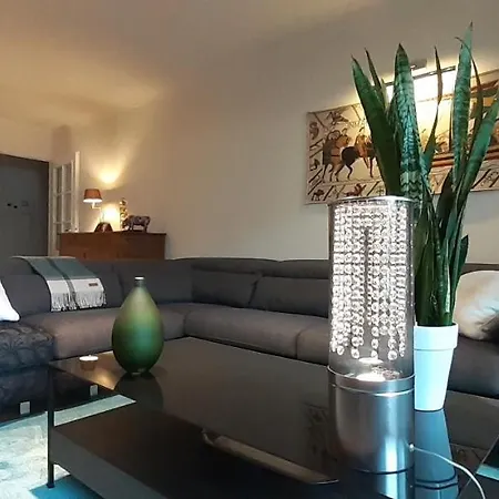 Apartment Appt Centre 